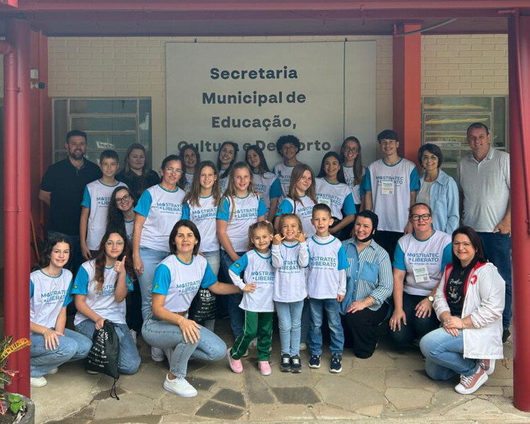 alunos-de-bom-principio-na-mostratec-2025