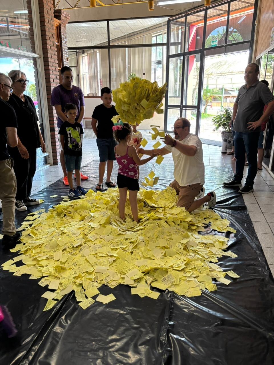 troca-de-notas-2025-mais-de-r-24-mil-em-premios-no-segundo-sorteio-da-campanha