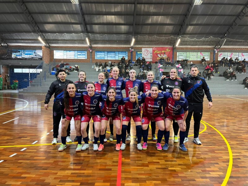 casablanca-feminino-garante-vaga-na-serie-ouro-e-decide-titulo-em-casa