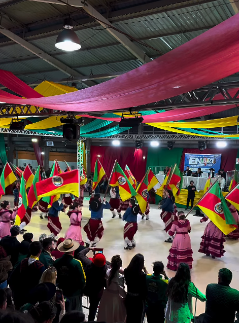 bom-principio-se-transforma-em-palco-da-cultura-gaucha