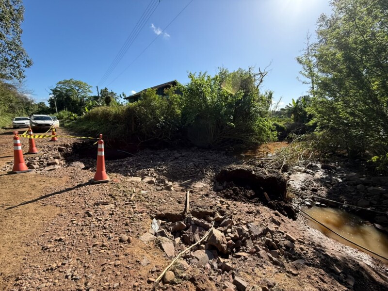 apos-as-enchentes-municipio-avalia-danos-e-organiza-recuperacao-das-vias