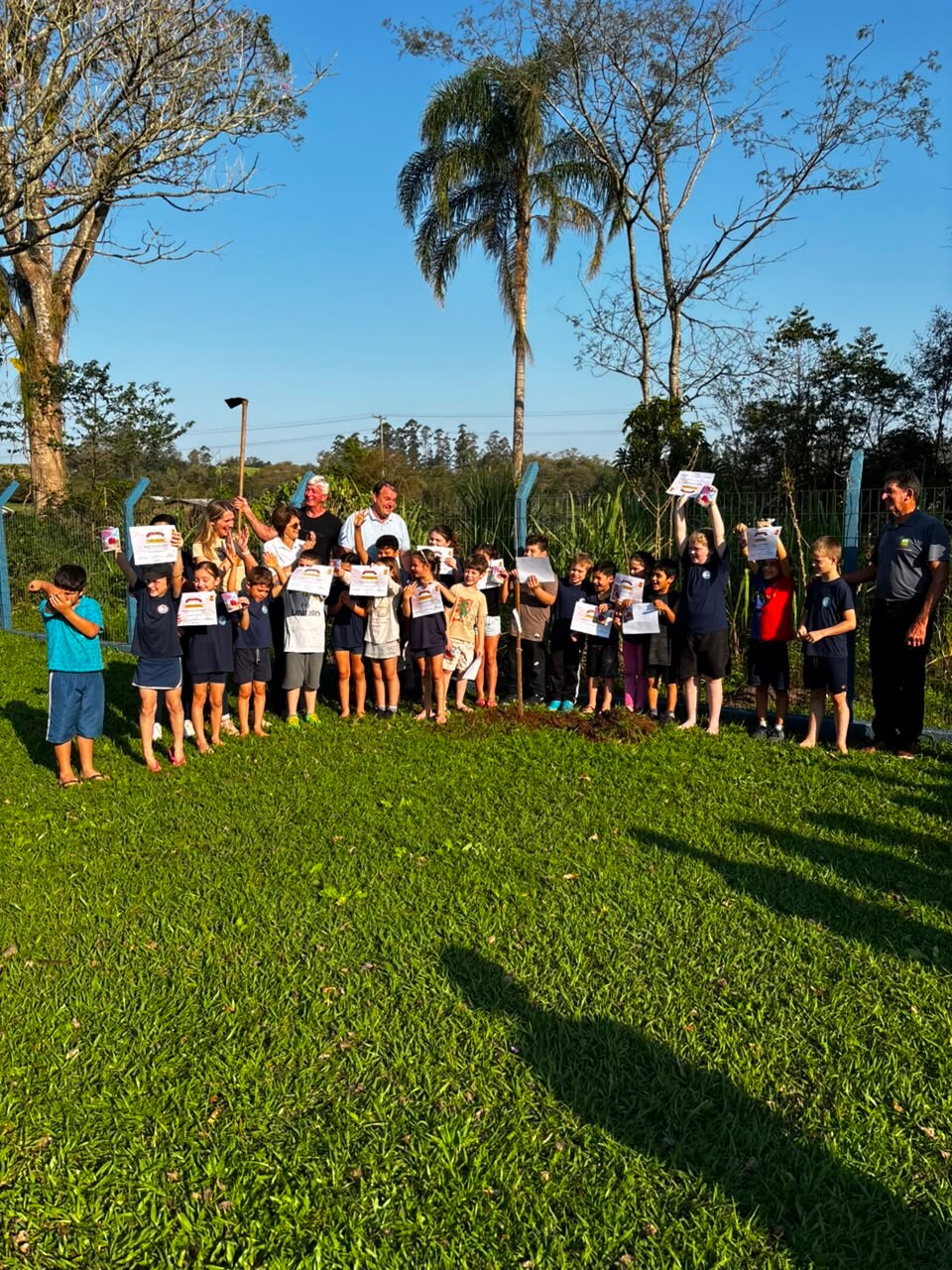 ipe-simbolo-de-bom-principio-ganha-espaco-nas-escolas-em-acao-de-educacao-ambiental